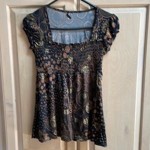 Top Brown Black with gold accents.